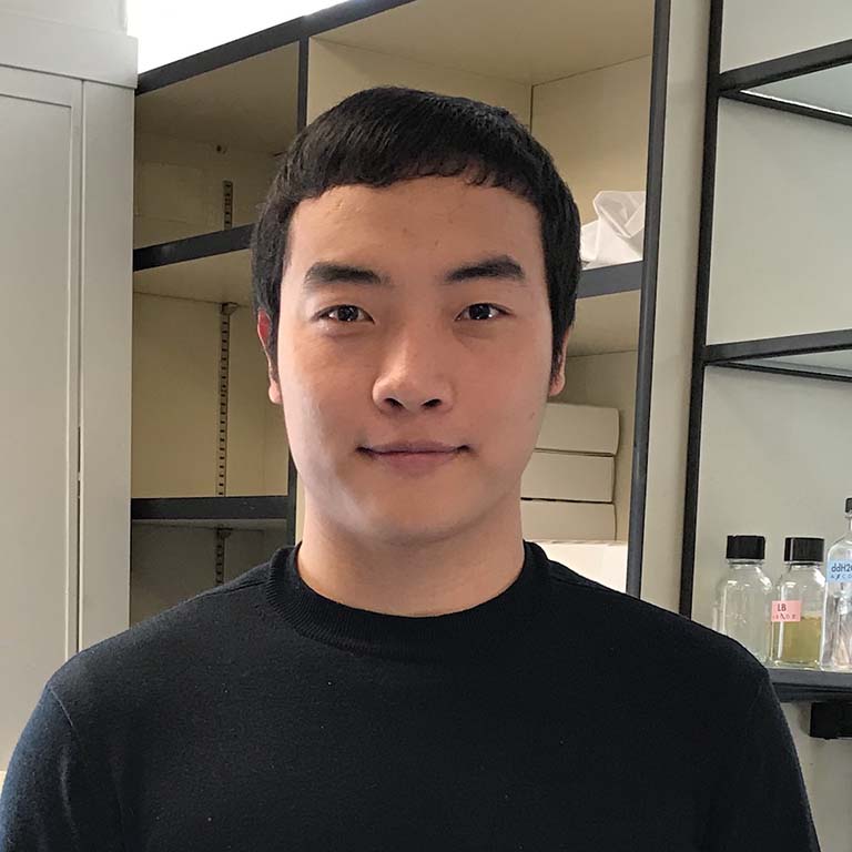 Ren Zhongqing.